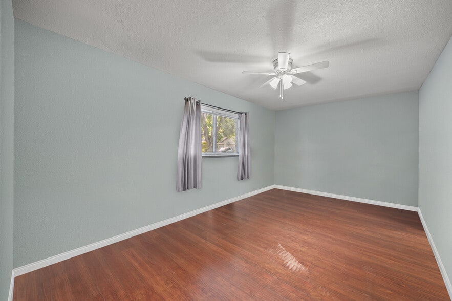 More Photos Of 9473 Heathman Way, Elk Grove Assisted Living For Sale