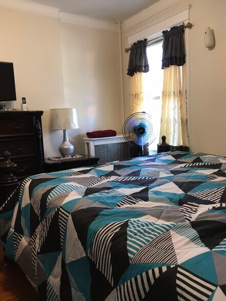 More Photos Of 251-253 S Fifth Ave, Mount Vernon Multifamily For Sale