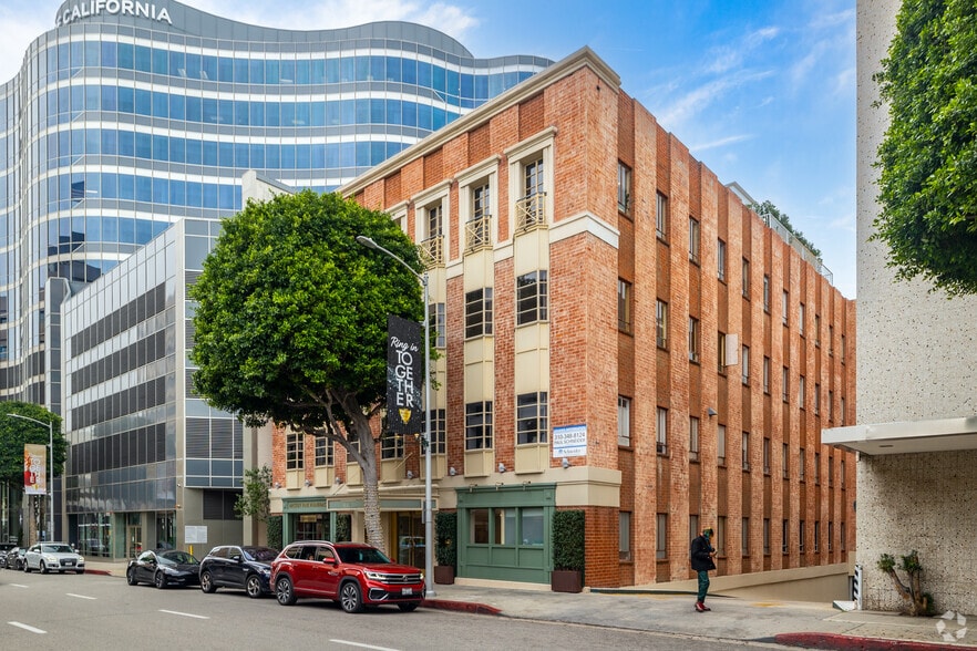 Primary Photo Of 435 N Roxbury Dr, Beverly Hills Medical For Lease
