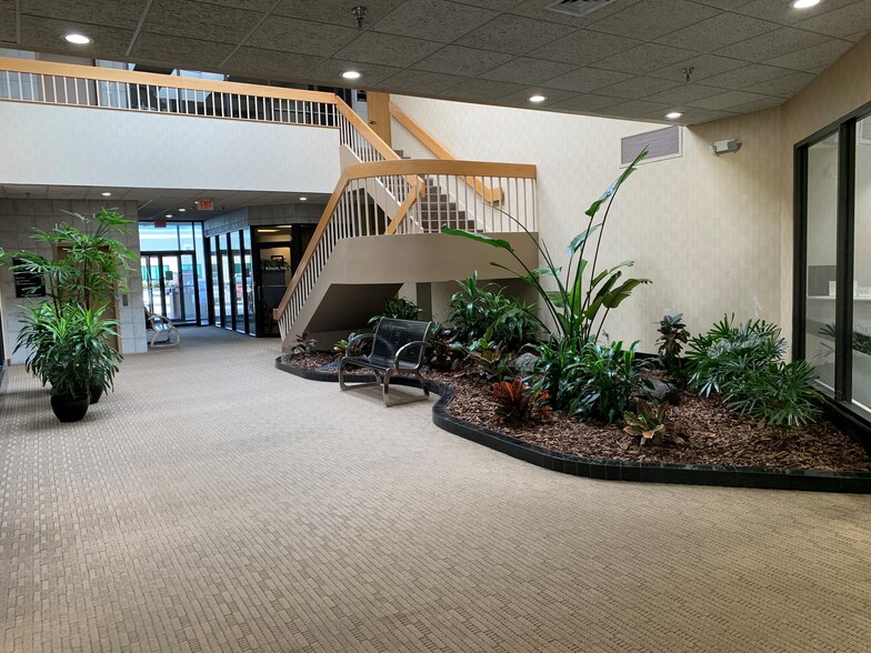 More Photos Of 770 Lynnhaven Pky, Virginia Beach Medical For Sale