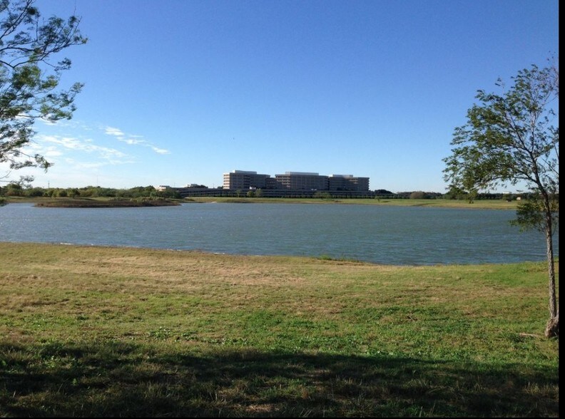 More Photos Of NWC I 635 & I 35, Dallas Office For Lease