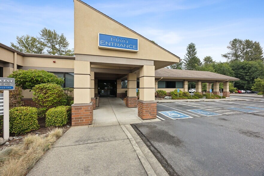 More Photos Of 1500 Continental Pl, Mount Vernon Medical For Sale