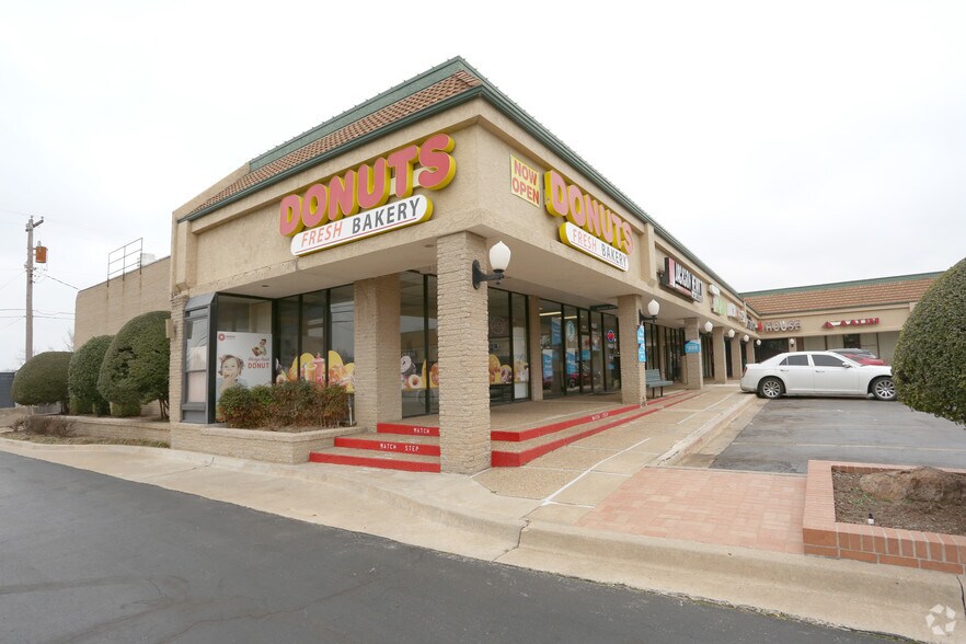 More Photos Of 2500-2536 N Meridian Ave, Oklahoma City General Retail For Lease