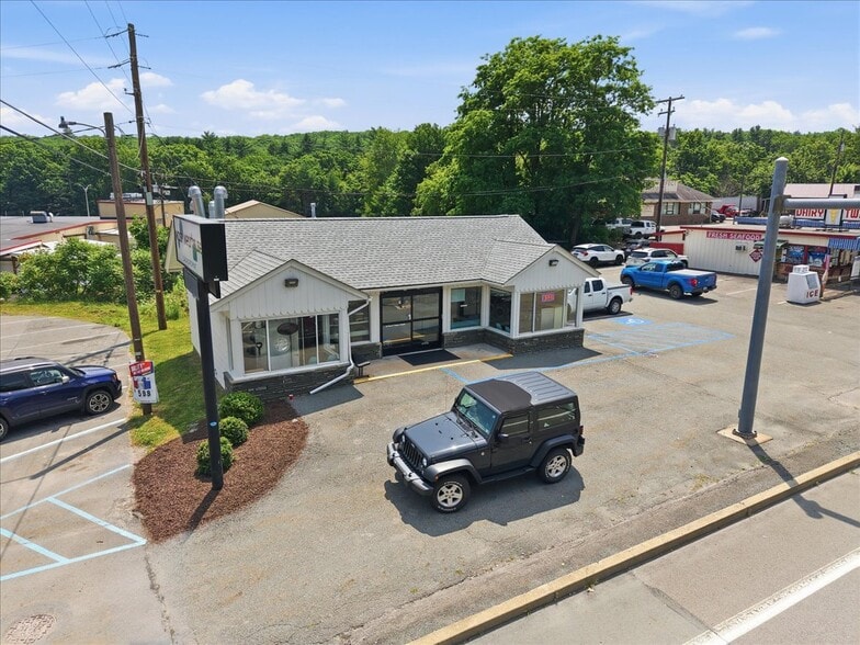 Primary Photo Of 44 Welwood Ave, Hawley Freestanding For Sale