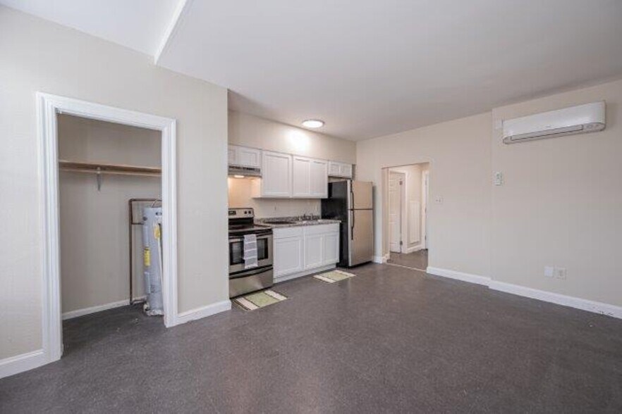 More Photos Of 62-64 W Antietam St, Hagerstown Apartments For Sale
