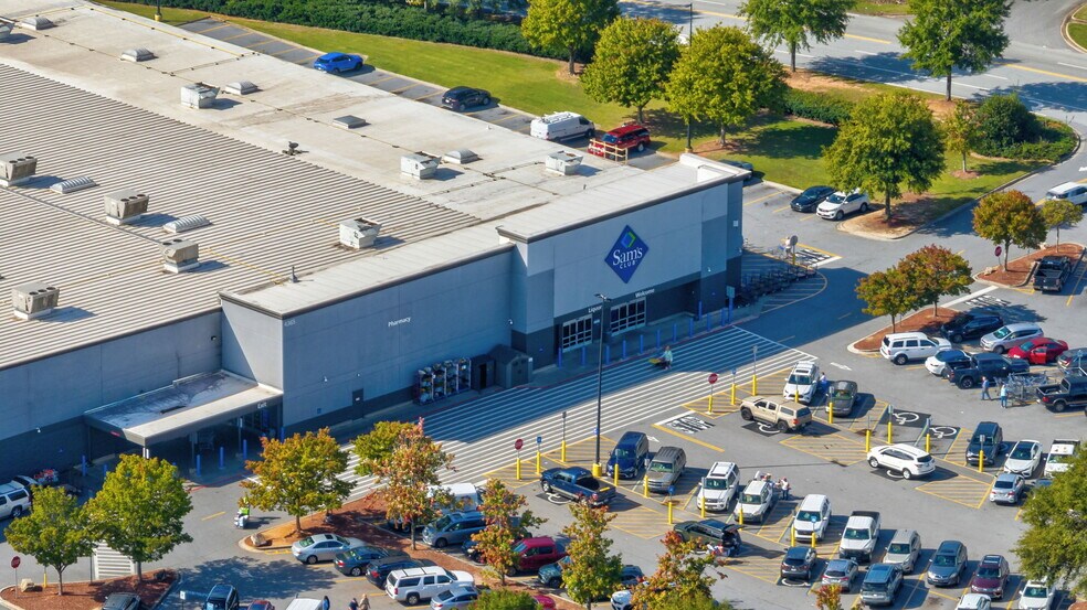 More Photos Of 328 Commerce Blvd, Bogart Warehouse For Sale