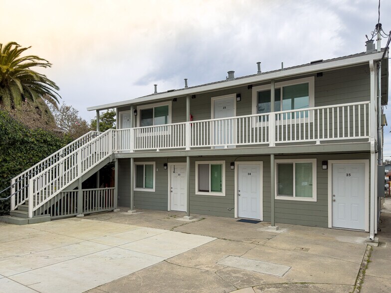 More Photos Of 21661 E Cliff Dr, Santa Cruz Apartments For Sale