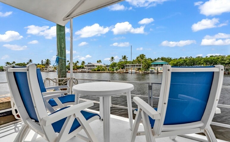More Photos Of 200 Treasure Harbor Dr, Islamorada Marina For Sale