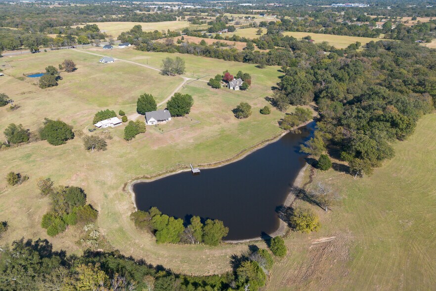 More Photos Of 2261 TX-276, Emory Specialty For Sale