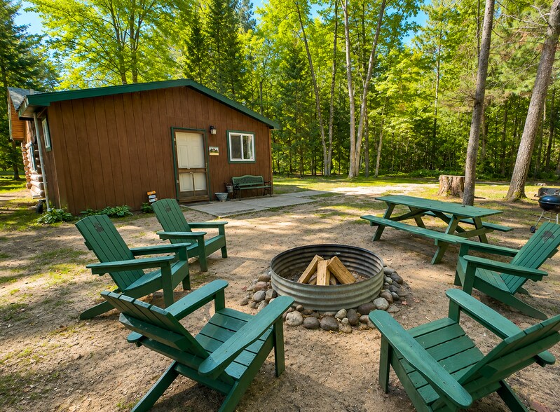 More Photos Of 505 Rainbow Trail park, Mio Hotel For Sale