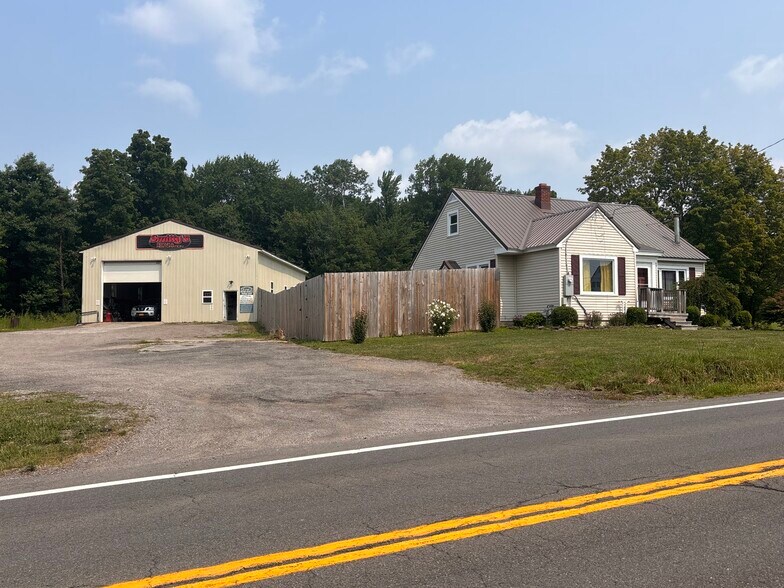 More Photos Of 2800 NY-49, West Monroe Auto Repair For Sale