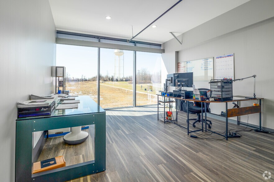 More Photos Of 410 Jack Enders Blvd, Berryville Industrial For Sale