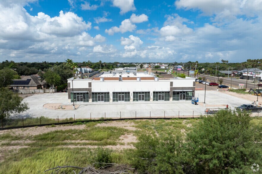 More Photos Of 4101 Pecan Blvd, McAllen General Retail For Lease