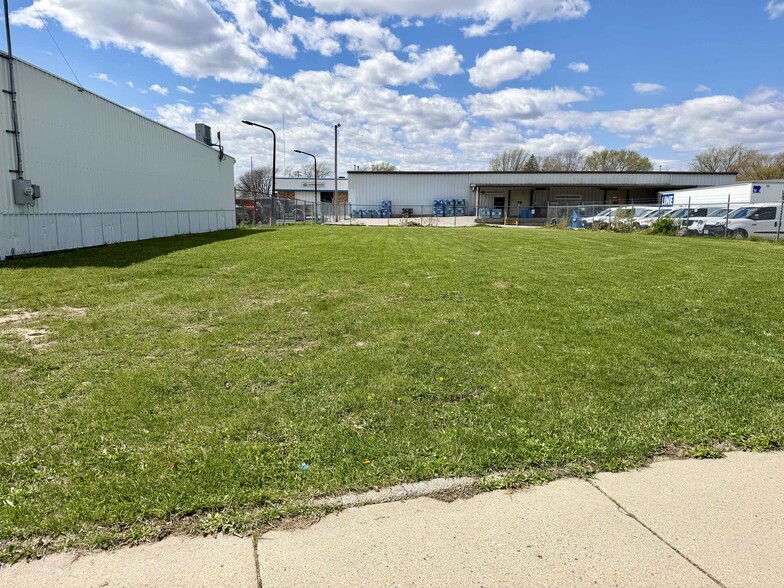 More Photos Of 636 Lime Kiln Rd, Green Bay Land For Sale