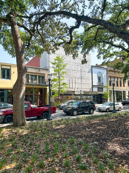 More Photos Of 165 Dauphin St, Mobile General Retail For Sale