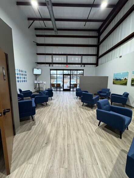 More Photos Of 2251 88 hwy, Claremore Storefront For Sale