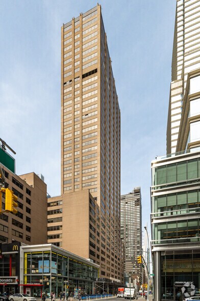 More Photos Of 150 E 58th St, New York Office For Lease