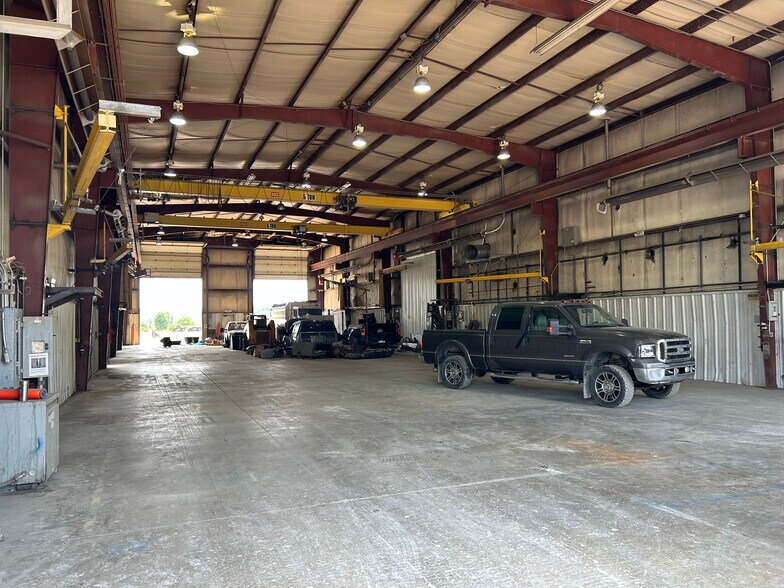 More Photos Of 5259 Bane Rd NE, Mechanicstown Warehouse For Sale