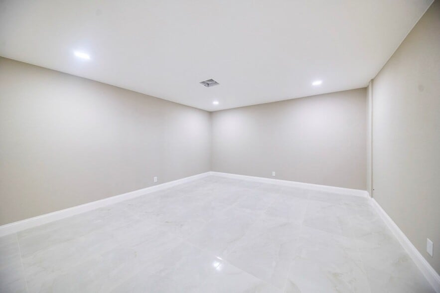 More Photos Of 14480 W I-20, Odessa Industrial For Sale