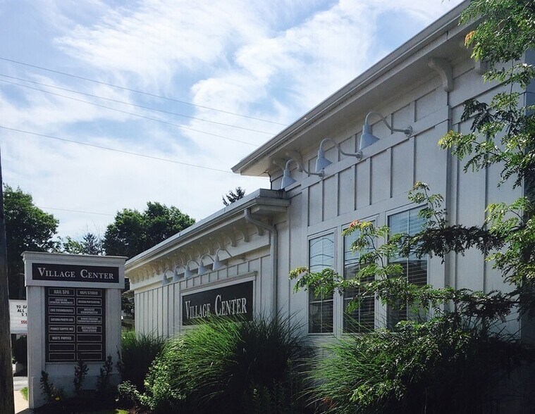 More Photos Of 232 W Main St, Leola Storefront Retail Office For Lease