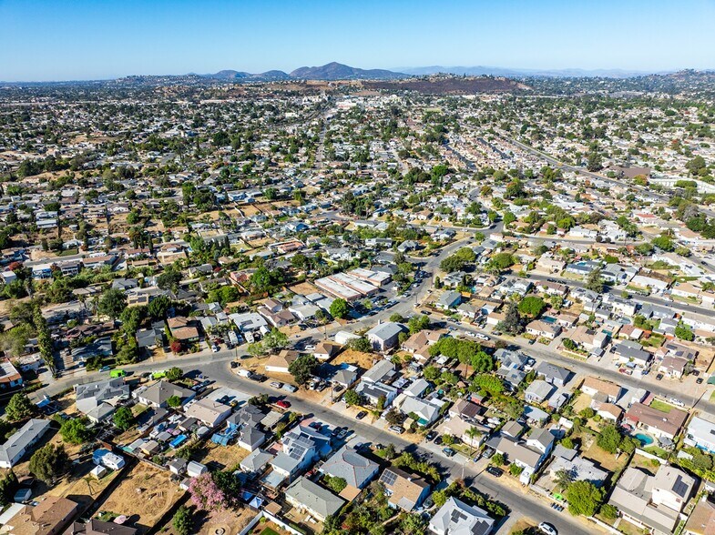 More Photos Of 1790 Dayton Dr, Lemon Grove Apartments For Sale