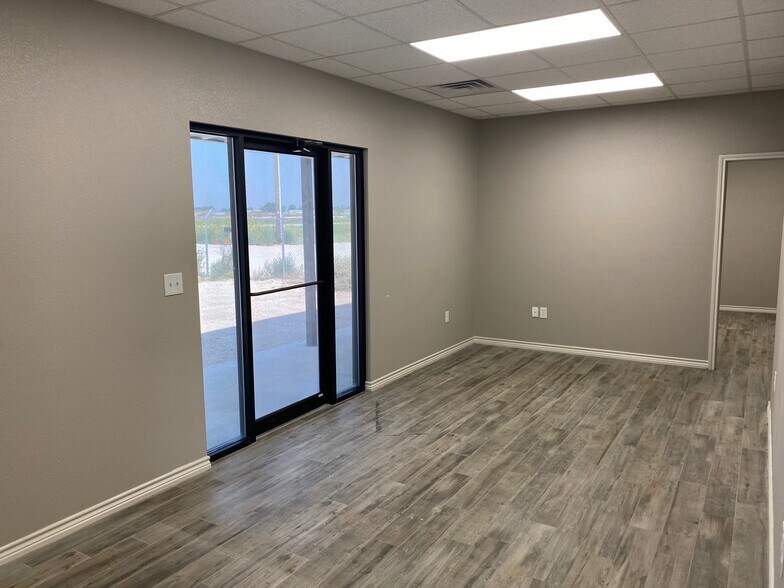More Photos Of 6421 S FM 1788, Midland Warehouse For Lease