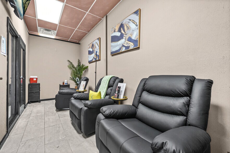 More Photos Of 295 Athens Hwy, Loganville Freestanding For Sale