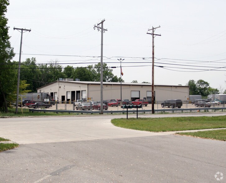 More Photos Of 12171 Eckel Rd, Perrysburg Distribution For Sale