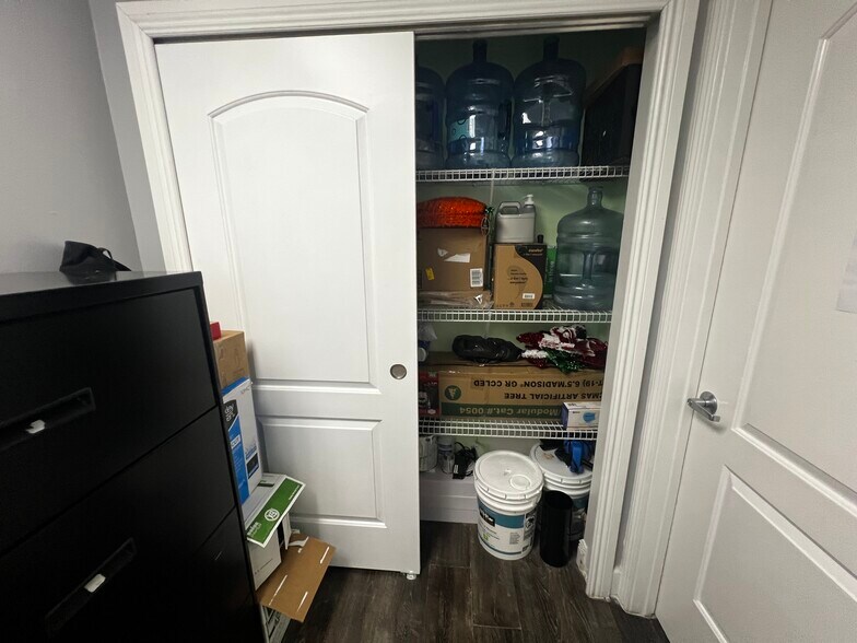 More Photos Of 13500 SW 88th St, Miami Medical For Sale