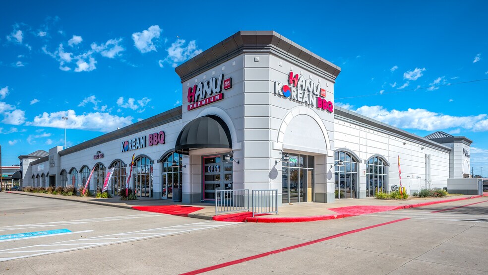 More Photos Of 17175-17395 SH 249, Houston Unknown For Lease