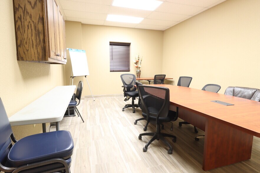 More Photos Of 2605 French dr, Hobbs Industrial For Lease