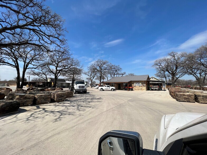 More Photos Of 1080 E State Highway 121, Lewisville Warehouse For Sale