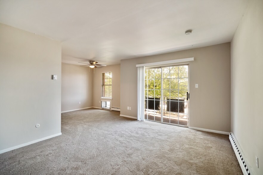 More Photos Of 372-390 W Minor St, Emmaus Apartments For Sale