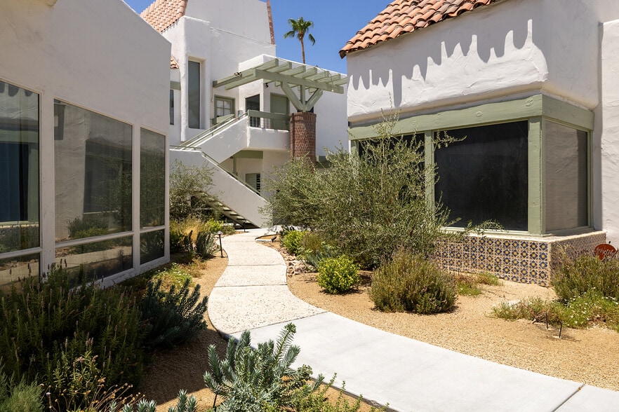 More Photos Of 73241 Highway 111, Palm Desert Storefront Retail Office For Lease
