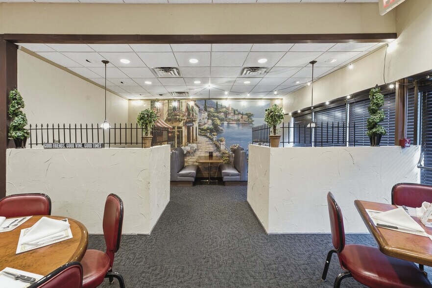 More Photos Of 4210 12th St NW, Canton Restaurant For Sale