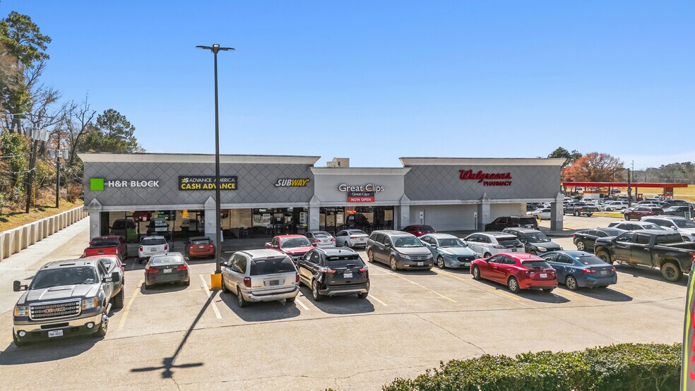 More Photos Of 1501 W Church St, Livingston Storefront For Sale