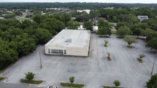 More Photos Of 3100 SW College Rd, Ocala Unknown For Lease