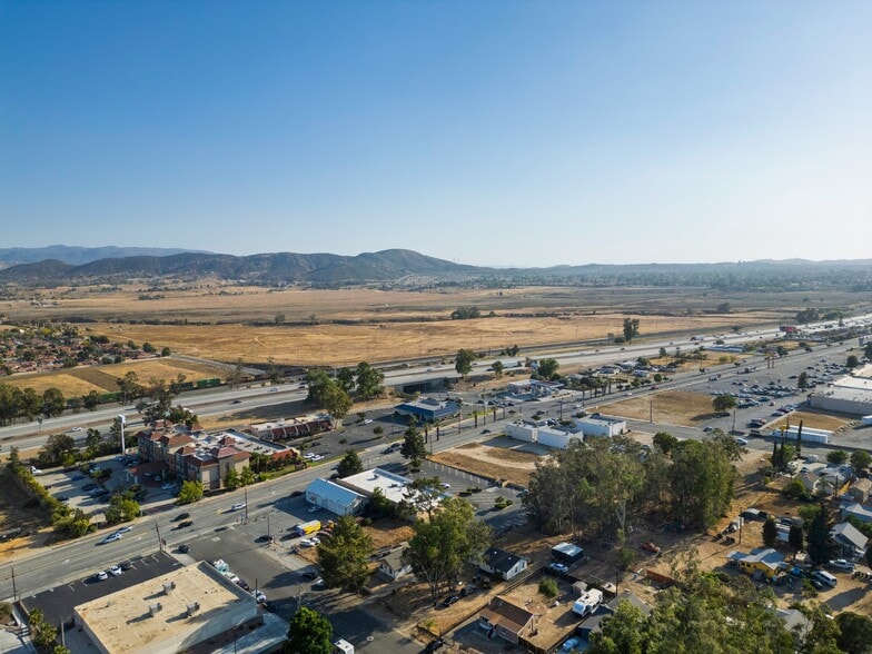 More Photos Of 3055 W Ramsey St, Banning Medical For Lease