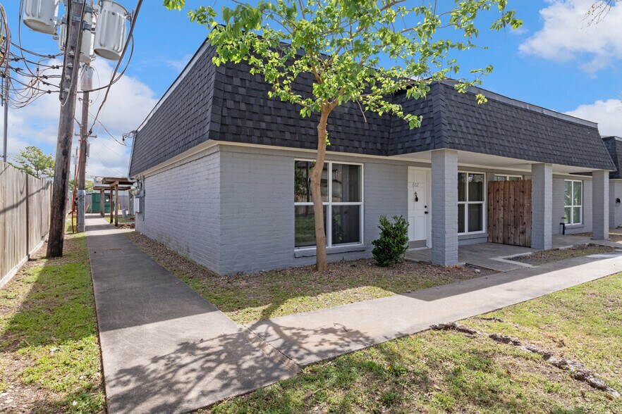 More Photos Of 2675 Gessner Rd, Houston Apartments For Sale