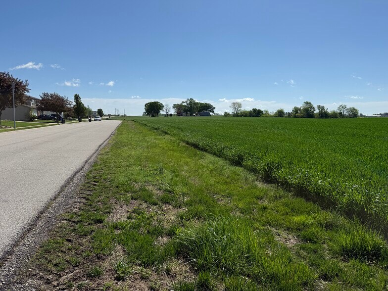 More Photos Of Vandebrook Dr, Waterloo Land For Sale