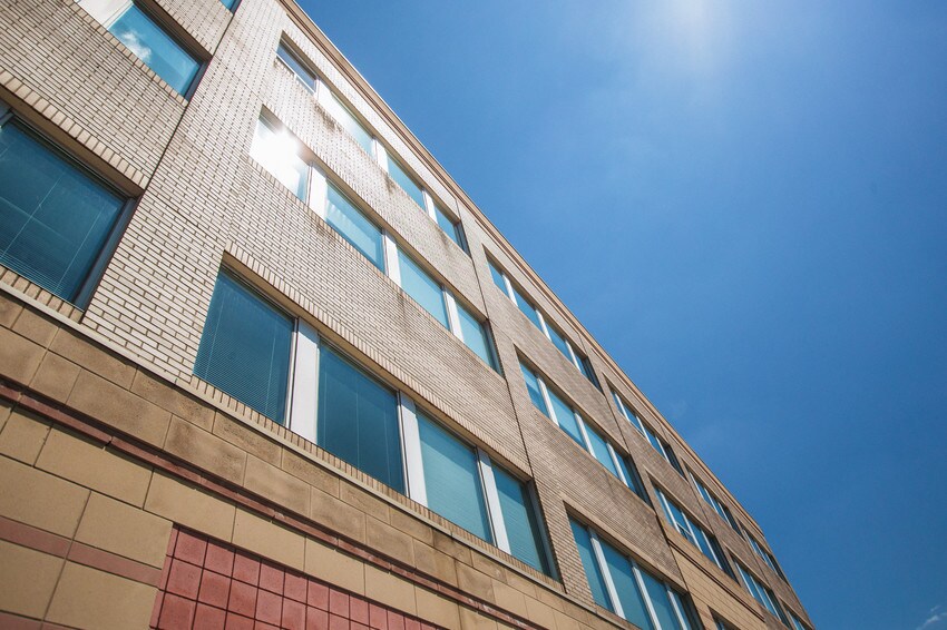 More Photos Of 849 Upper Wentworth St, Hamilton Medical For Lease