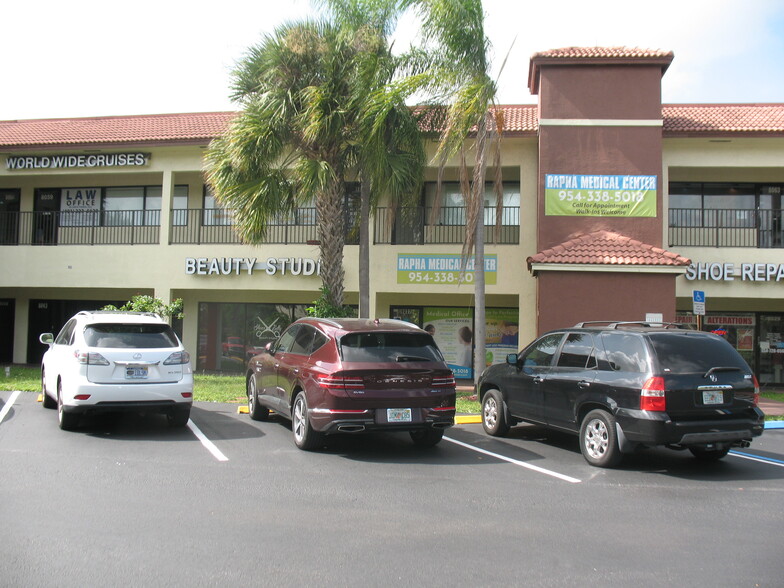 Primary Photo Of 8001-8085 W McNab Rd, Tamarac Unknown For Lease