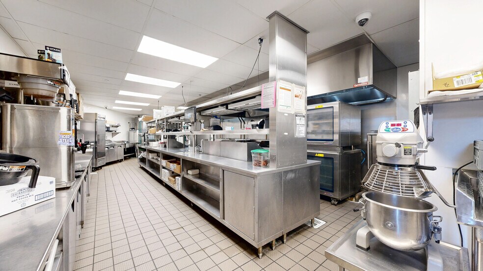 More Photos Of 285 E 3rd St, Loveland Movie Theatre For Sale