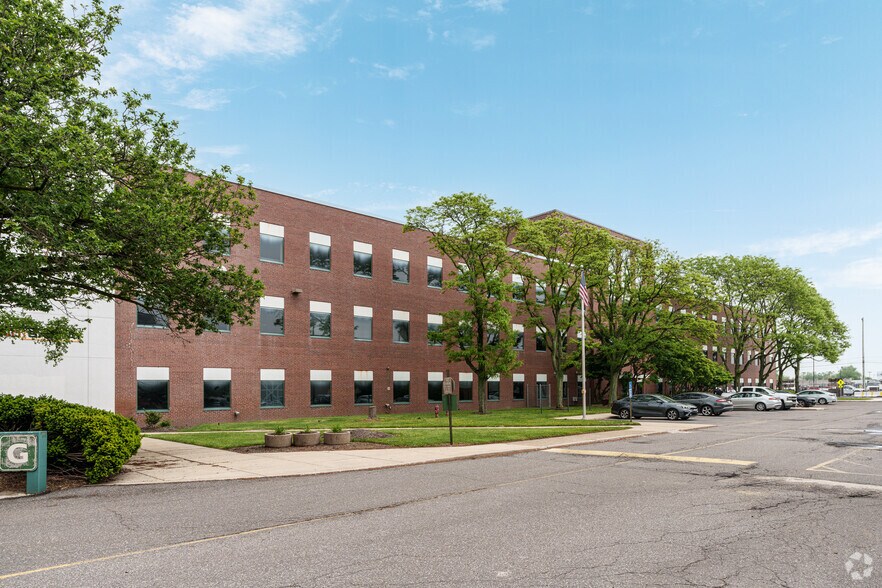 More Photos Of 10 Industrial Hwy, Lester Flex For Lease