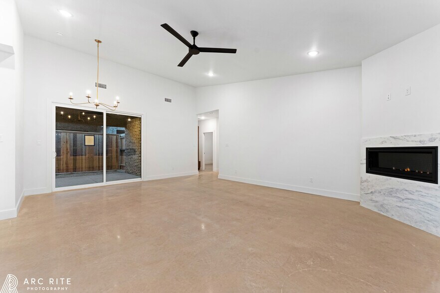 More Photos Of 4535 22nd Pl, Lubbock Multifamily For Sale