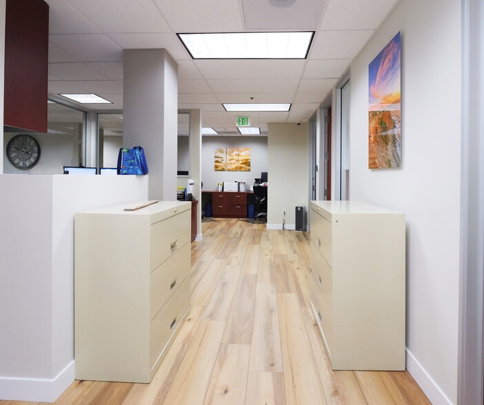 More Photos Of 25550 Hawthorne Blvd, Torrance Medical For Sale