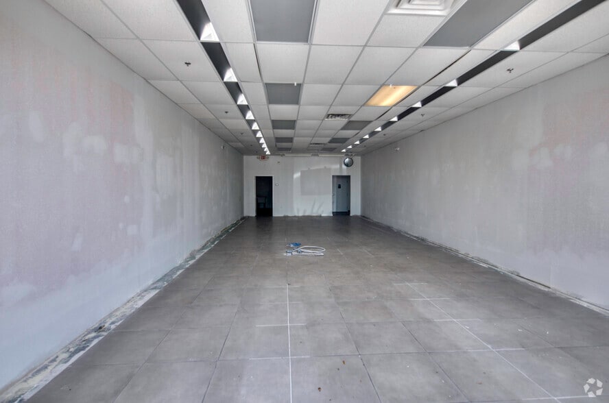 More Photos Of 13016-13038 Race Track Rd, Tampa Unknown For Lease