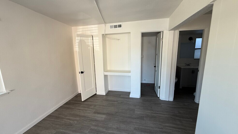 More Photos Of 954 Broadway Ave, Atwater Freestanding For Lease