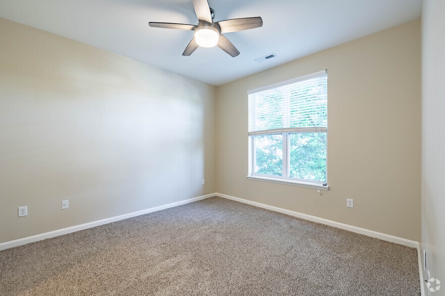 More Photos Of 110 S 2nd St, Loveland Apartments For Lease