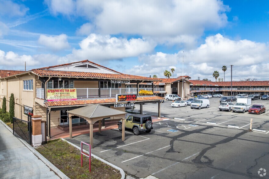 More Photos Of 2917-2999 Fulton Ave, Sacramento Office Residential For Lease